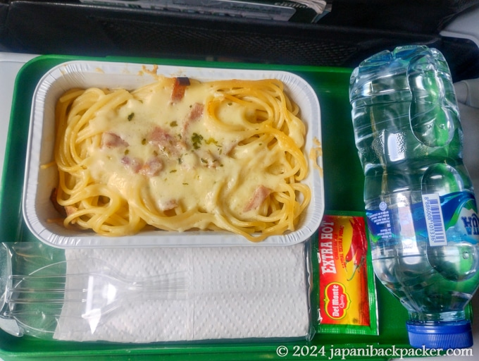 シティリンク航空機の機内食